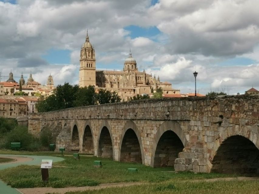 1 salamanca guided sightseeing tour by bicycle Salamanca: Guided Sightseeing Tour by Bicycle
