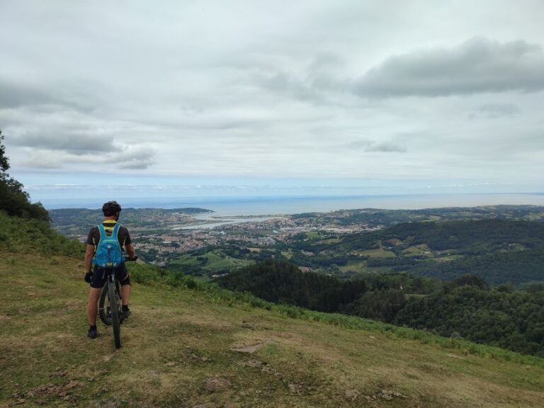 San Sebastian: Mountain Bike Tour With Pintxos and Drink