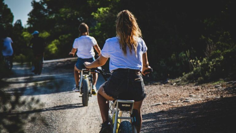 Santa Eulalia Del Río: Private Guided E-Bike Tour