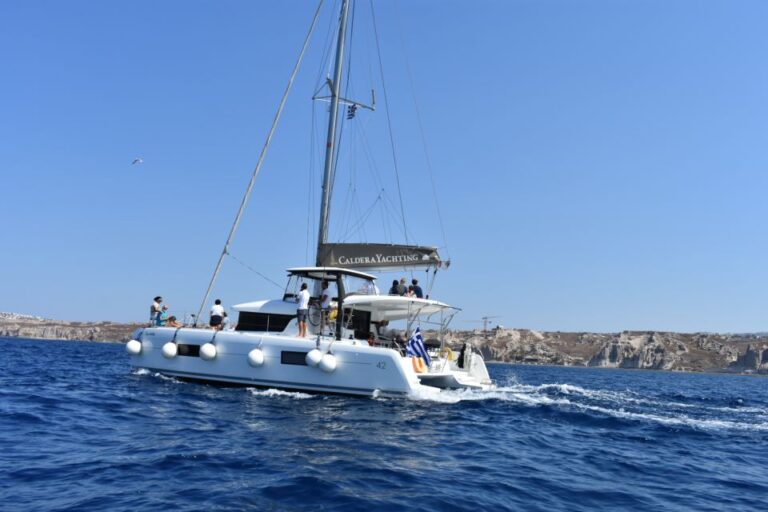 Santorini: All-Inclusive Private Luxury Catamaran Cruise