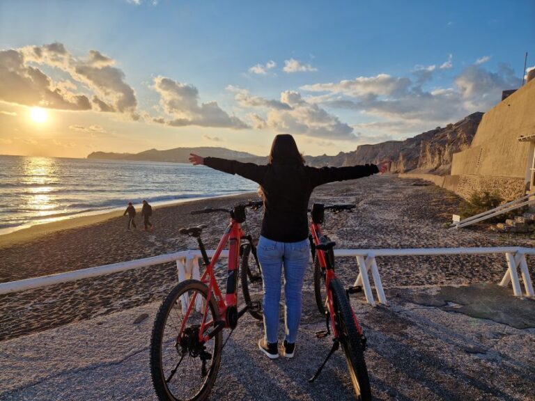 Santorini: E-Bike Sunset Tour Experience