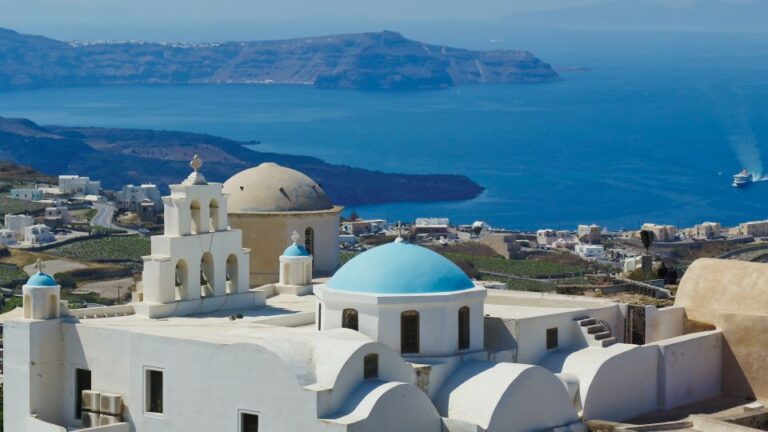 Santorini: Explore Southern Part With Wine Tasting