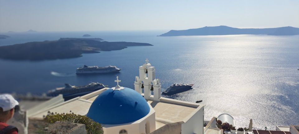 1 santorini full day private tour with a luxury minibus Santorini: Full-Day Private Tour With a Luxury Minibus