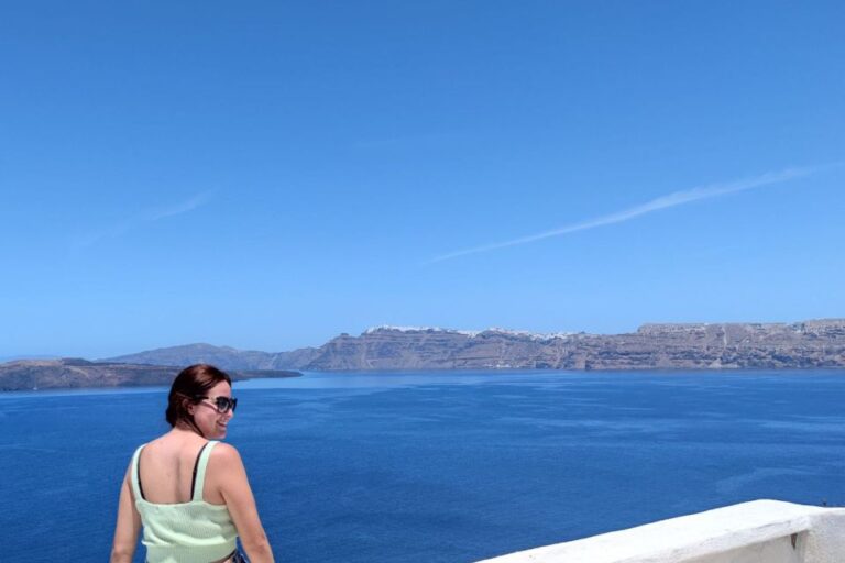 Santorini: Must-See Highlights Private Sightseeing Tour