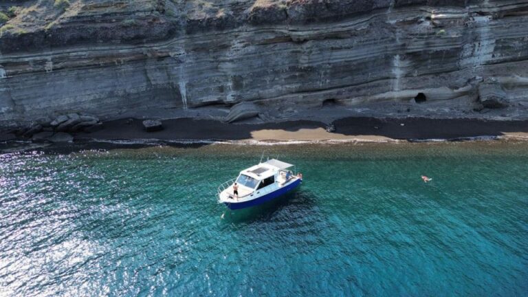Santorini Private Cruise Sightseeing Tour With BBQ & Drinks