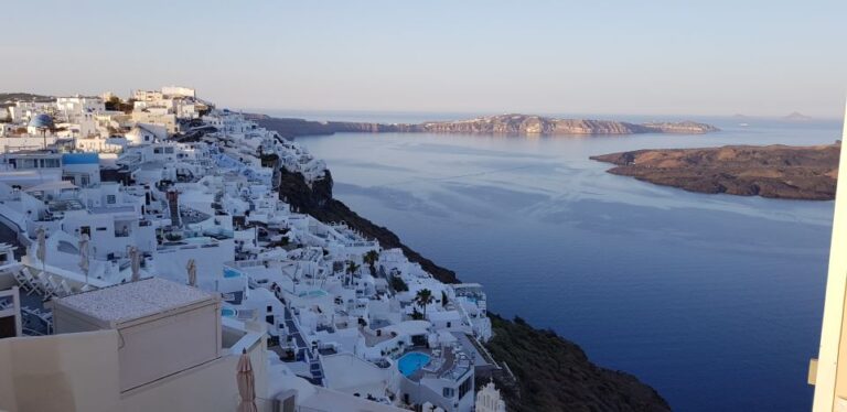 Santorini: Private Group Sightseeing Tour