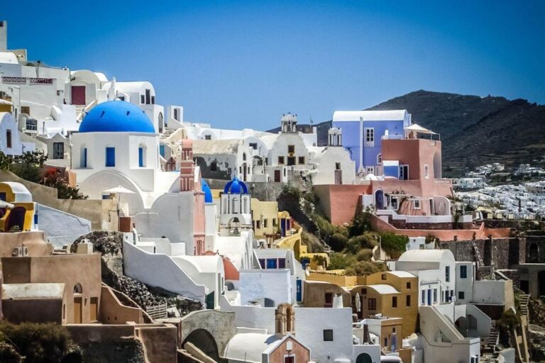 Santorini Private Half-Day Tour With Pickup