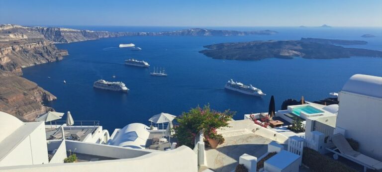 Santorini: Private Sightseeing Half-Day Tour