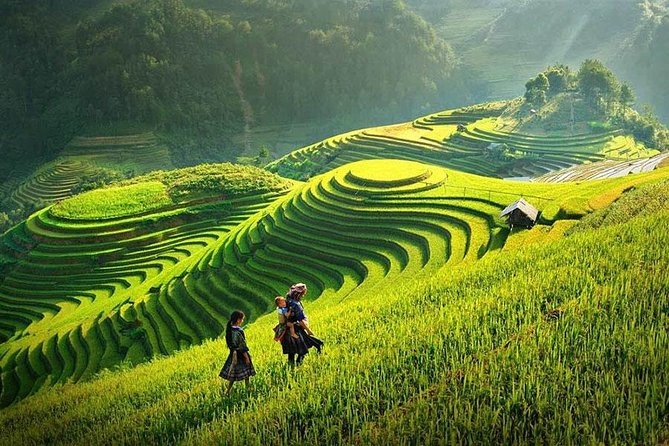 Sapa 2 Days 1 Night Bac Ha Market Tour (Overnight In Hotel)