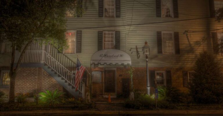 Savannah: Adults-Only Dead of Night Walking Tour