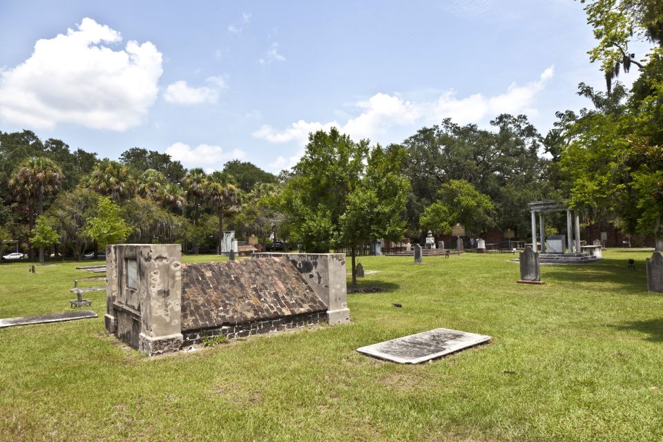 1 savannah colonial park cemetery guided walking tour Savannah: Colonial Park Cemetery Guided Walking Tour