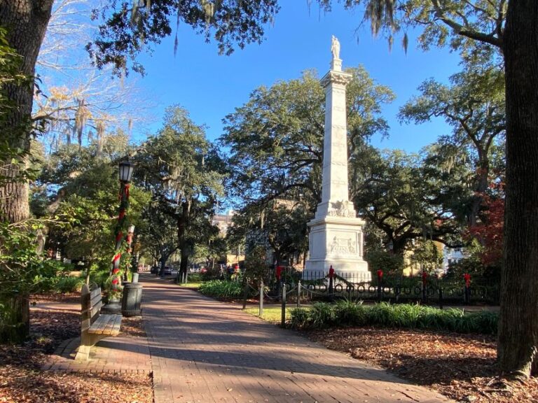 Savannah: Heart of Savannah Walking Tour