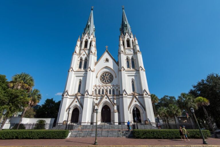 Savannah: Historic Church Tour