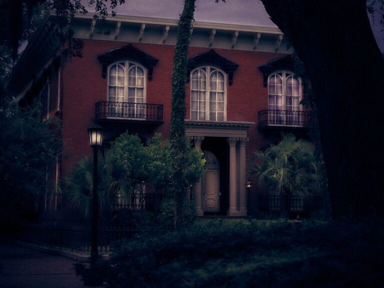 Savannah: Sixth Sense Savannah Ghost Tour