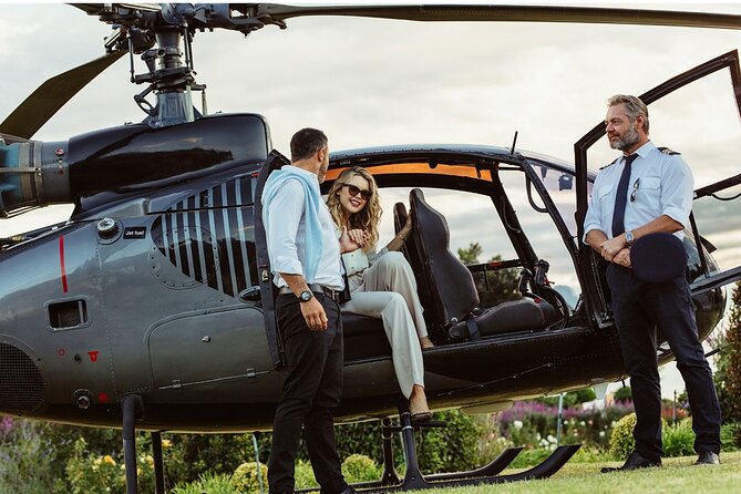 Save the Date: Photoshoot in Istanbul With Helicopter