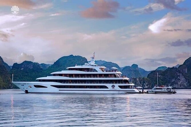 1 scarlet pearl cruise the pearl of halong wonder 2 days tour Scarlet Pearl Cruise - The Pearl of Halong Wonder ( 2 Days Tour )