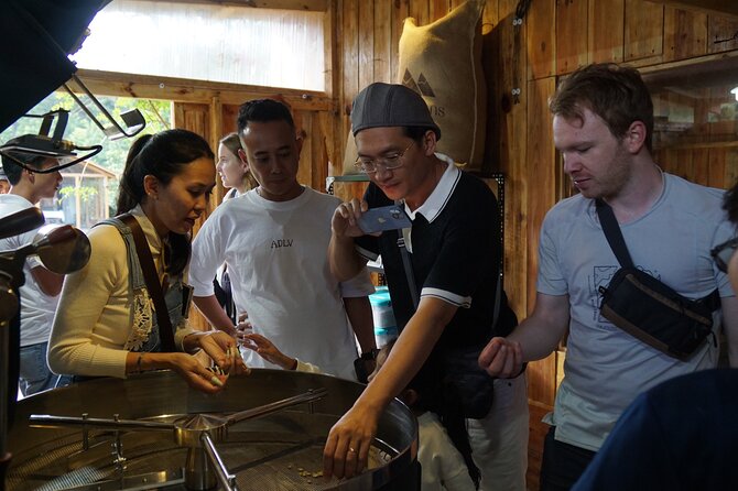 Scented Candle Workshop in Twin Beans Farm Da Lat