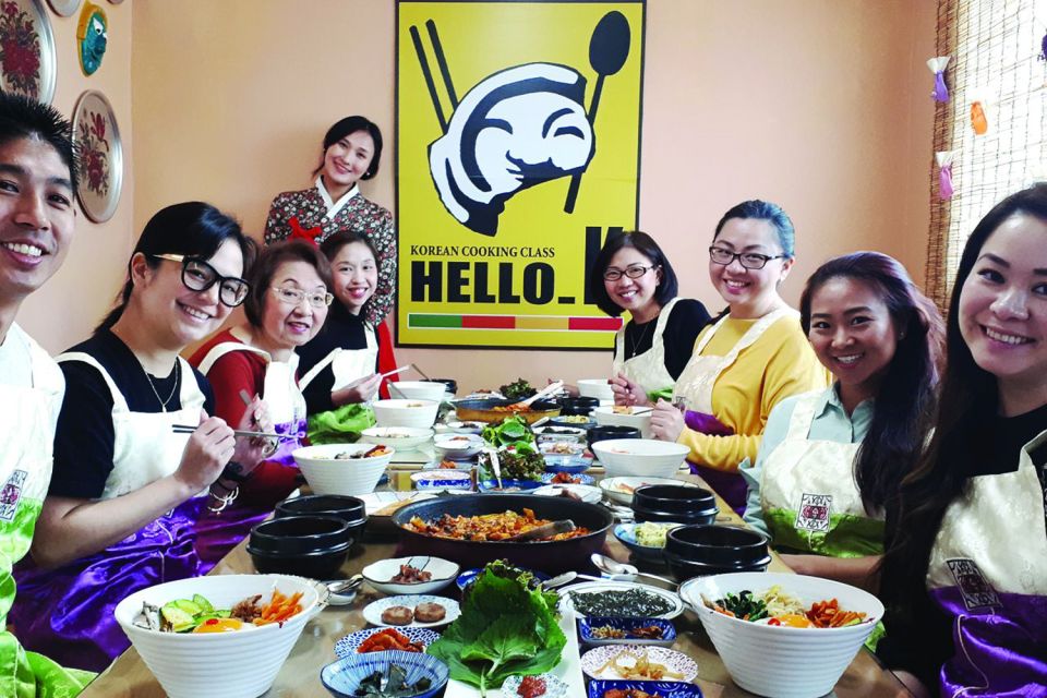 Seoul: Korean Cooking Class At A Local Home And Market Tour