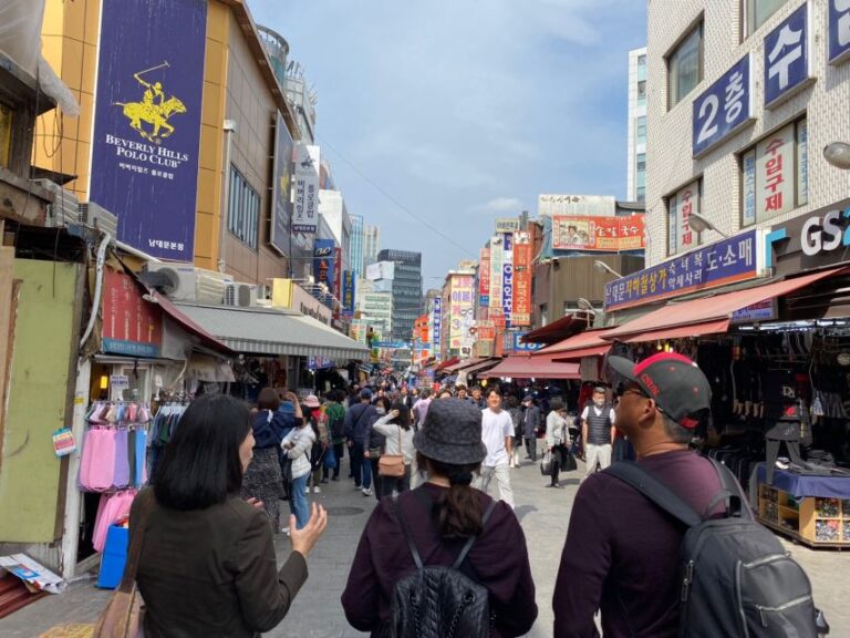 Seoul: Namdaemun Market Street Food Tour