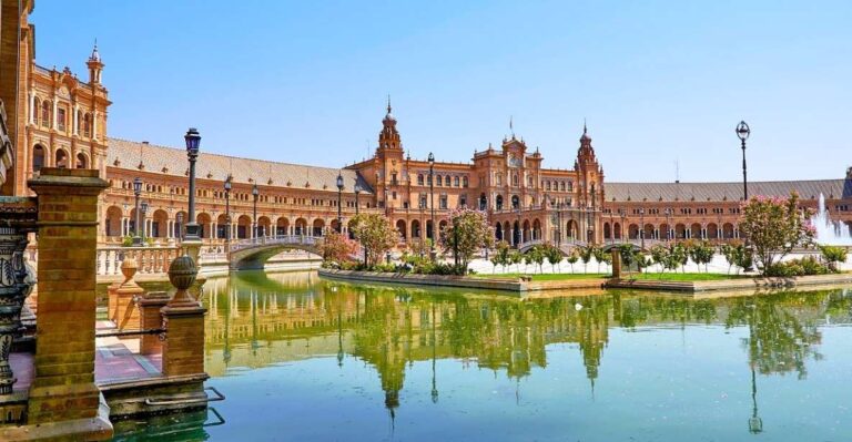 Seville: Small-Group City Highlights Walking Tour