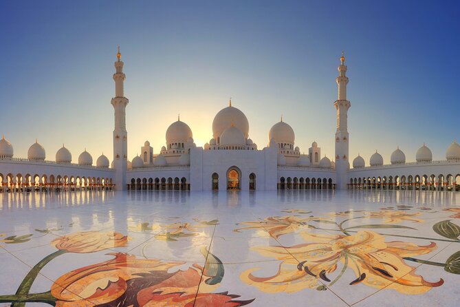Sheikh Zayed Grand Mosque and Qasr Al Watan Tour From Dubai