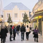 1 shopping day at la vallee village from paris Shopping Day at La Vallée Village From Paris
