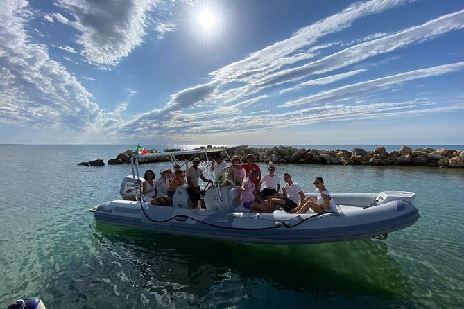 Sicily Boats – Private Tour for 8 People – Capopassero