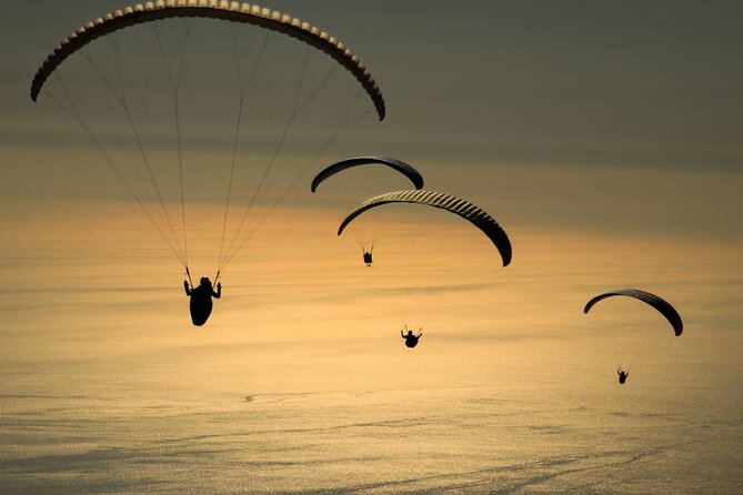 Side Paragliding Experience By Local Expert Pilots