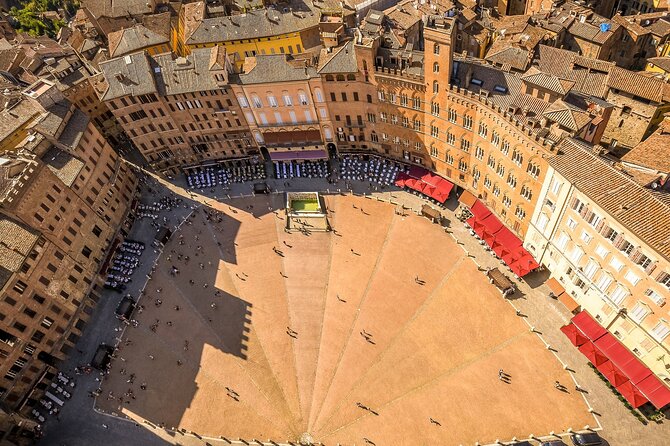 Siena and San Gimignano Tour From Rome