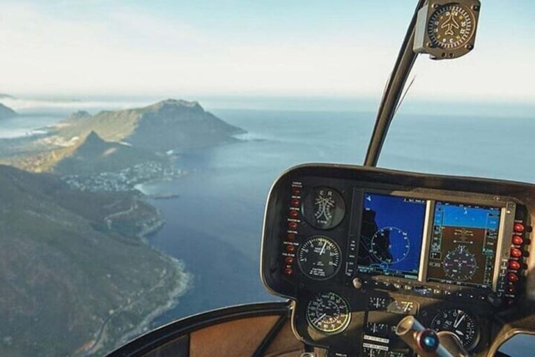 Sifnos: Private One-Way Helicopter Flight to Greek Islands