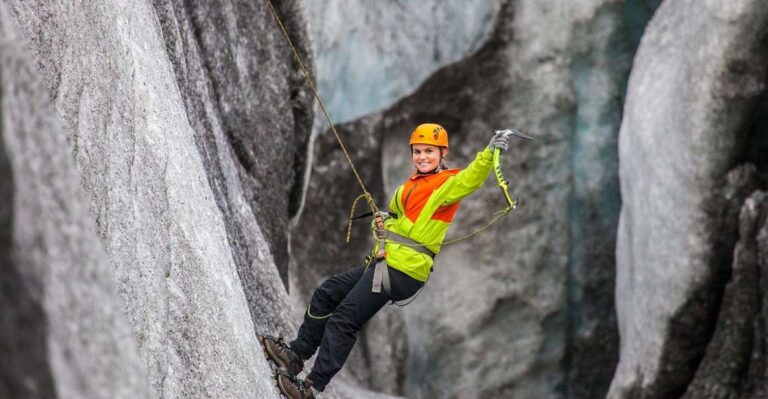 Skaftafell: Glacier Hike and Ice Climbing Guided Experience