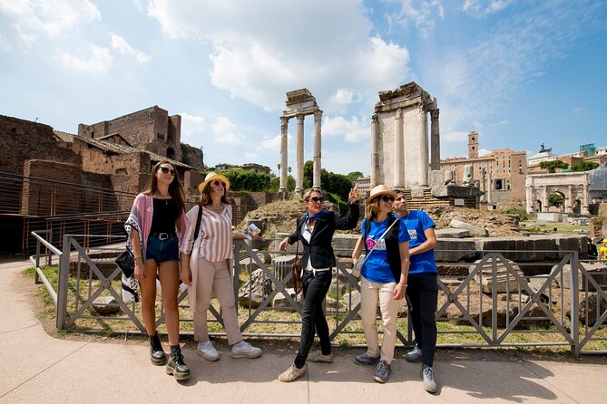 Skip the Line : Colosseum and Ancient Rome Tour