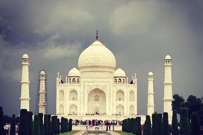 Skip the Line Taj Mahal Agra Fort – E-Ticket