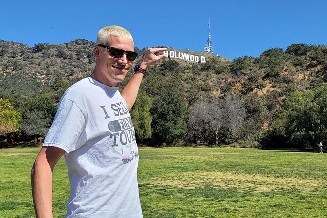 Small Group Private Hollywood Sign & Hills Tour-Free Bottled Water - Tour Inclusions