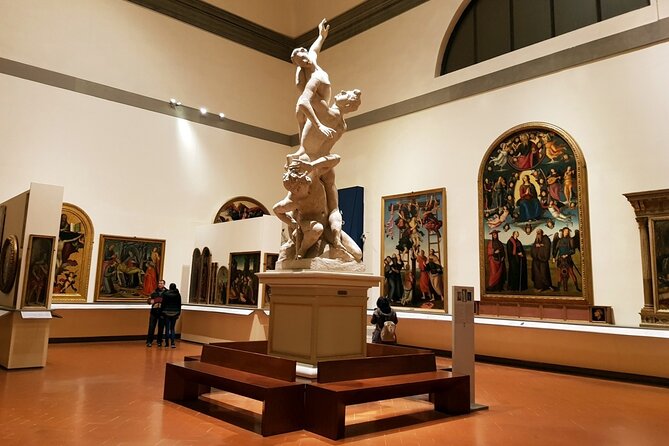 Small Group Tour: Accademia Gallery and Florence Walking Tour