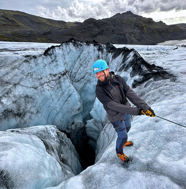 Sólheimajökull: Private Extreme Glacier Hike With Ropes - Experience Highlights