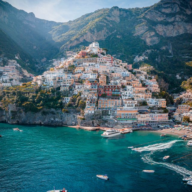 1 sorrento private boat tour to capri with grottos and drinks Sorrento: Private Boat Tour to Capri With Grottos and Drinks