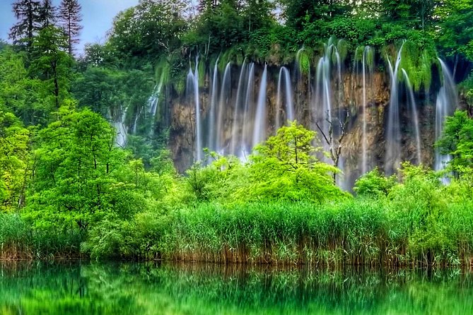 Split to Zagreb With Plitvice Lakes Tour – Private One Way Transfer