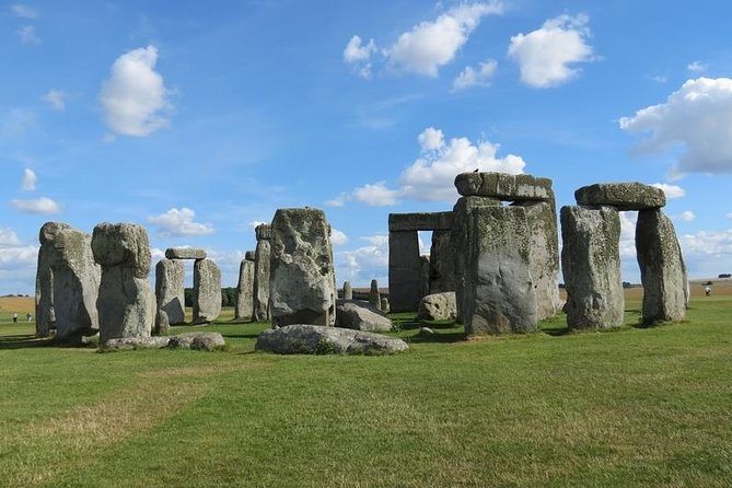 Stonehenge Private Guided Tour – Private Driver Guided Tour