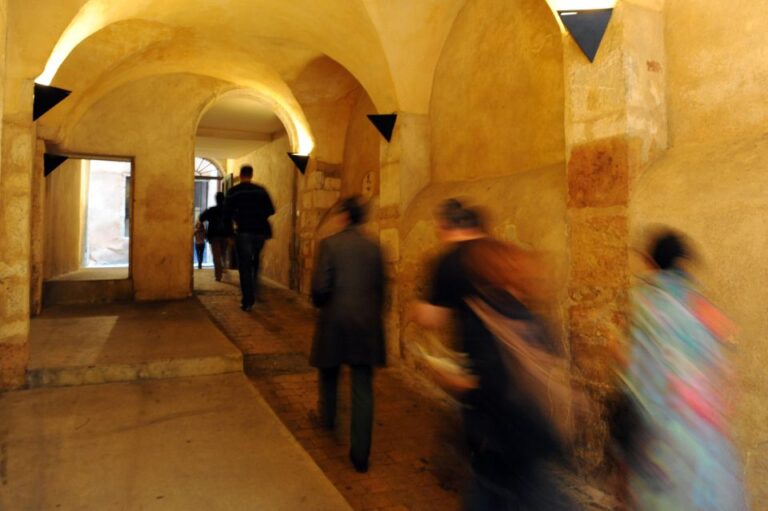 Storytelling Tour of the Vieux-Lyon