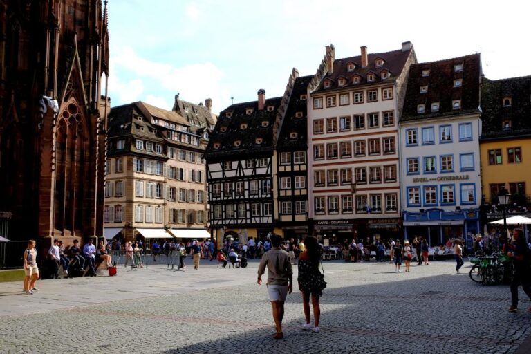 Strasbourg : City Exploration Smartphone Game