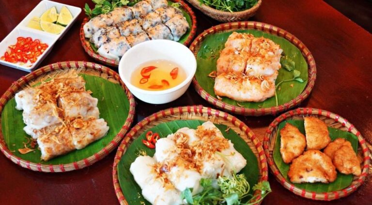 Street Food by Walking Tour for 3 Hours in Hanoi