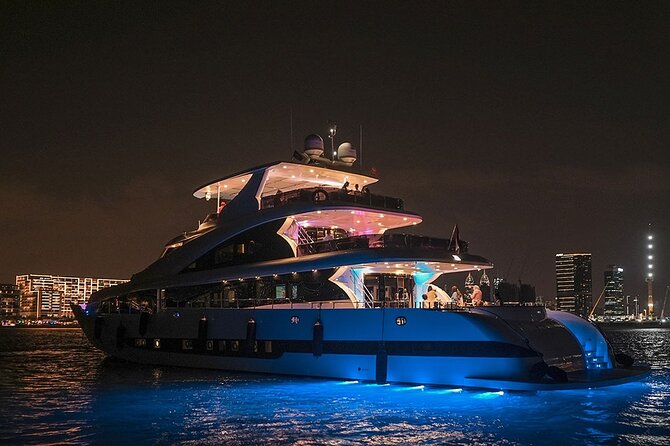 Superyacht Experience in Dubai With Dinner and Live Music