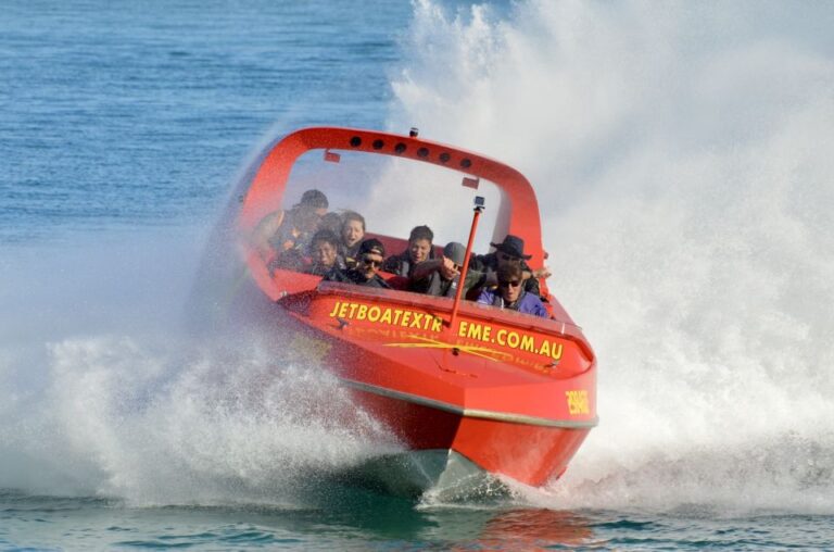 Surfers Paradise: Jetboat Ride and Surf Lesson