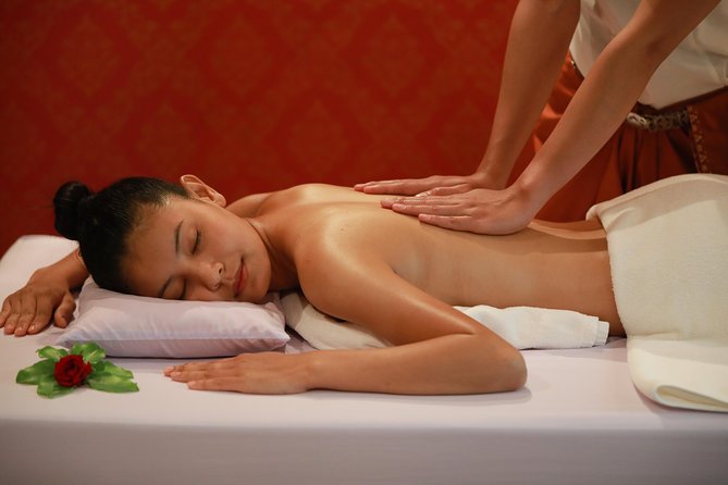 Suuko Synergy Massage 120 Mins (Thai & Aroma Massage Combination Technique)