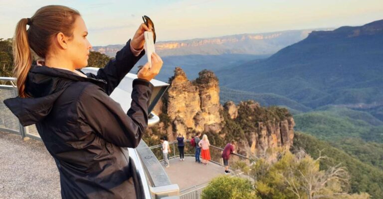 Sydney: Blue Mountains Waterfalls and Koalas Late Start Tour