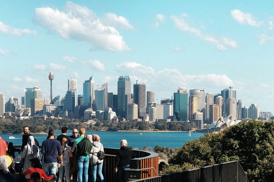 Sydney: Harbour Cruise and Taronga Zoo