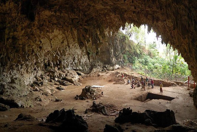 Tabon Cave Tour From Puerto Princesa