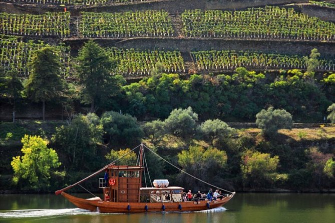 Taste the Douro – Vintage Experience