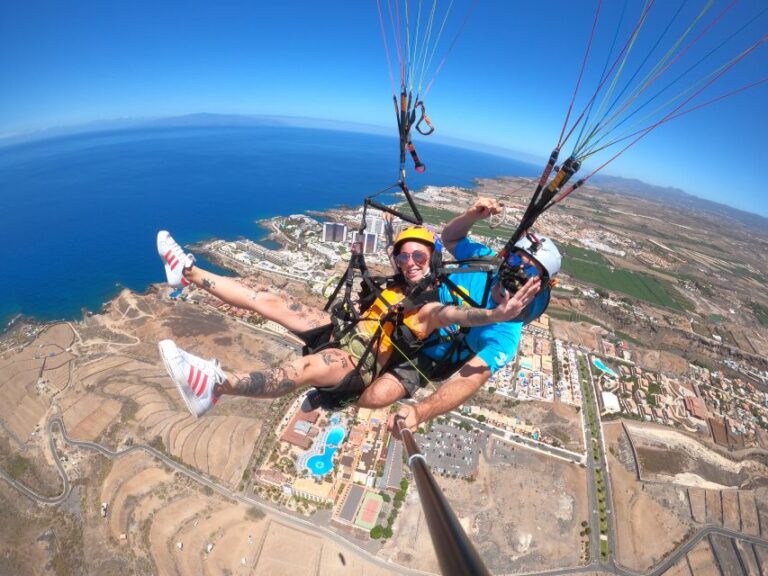 Tenerife: Paragliding With National Champion Paraglider